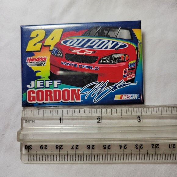 Jeff Gordon PIN - Picture 3 of 4